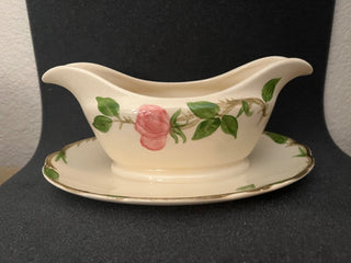 PRICE REDUCTION!  PREVIOUSLY $45 - FRANCISCAN VINTAGE DESERT ROSE GRAVY BOAT WITH UNDER PLATE USA EXCELLENT CONDITION NO CRACKS OR CHIPS (KJS) RCD