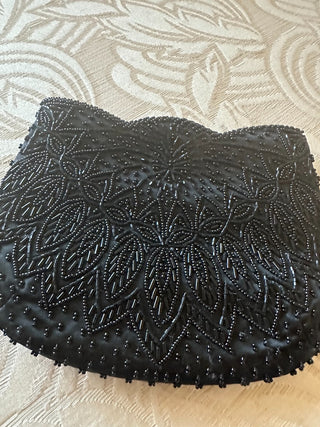 Beaded Black Crossbody evening bag, beaded leaf pattern, braided strap, zipper close 8"x6" RCD|84451