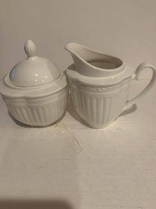 Mikasa cream & sugar set|130210