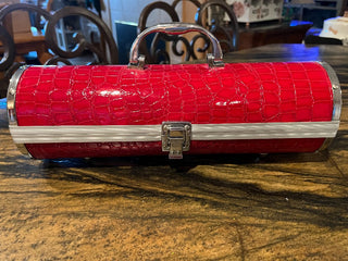 Red Purse Wine Box w/ Corkscrew. RSV|128616