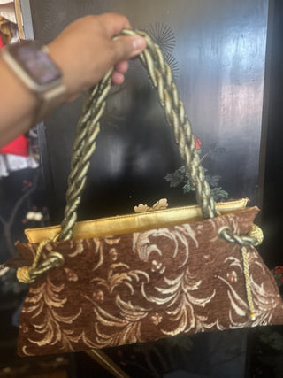 Fancy Vintage glass beads on the front and embrodiery leaves, gold rope handle with zippers on inside and out #63 VV MTS|129556