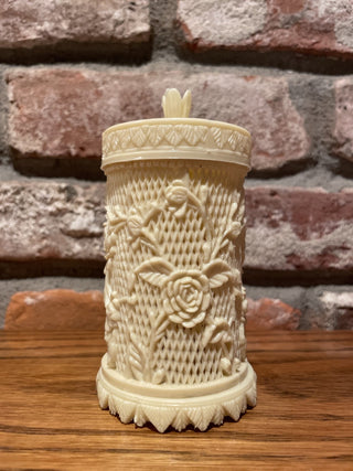 Vintage Celluloid Hors D’Oeuvres Forks & Canister 00001025 RSV|118247