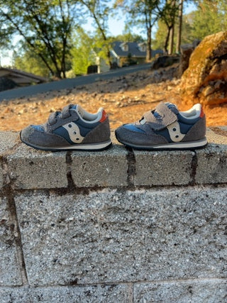 Saucony Originals Jazz Hook & Loop toddler sneakers Size 6.5 M