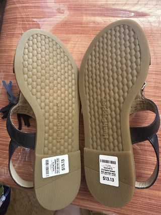 Hush puppies women's Chrissie tassel flat sandal size 7.5 #62 VV MTS|67158