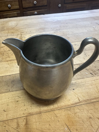 Vintage Pewter Queen Arts Creamer RSV|52932