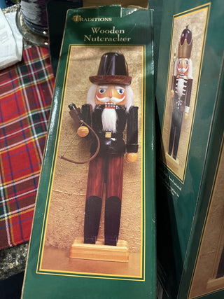 Traditions Wooden Bow/Arrow Nutcracker-KL RCD