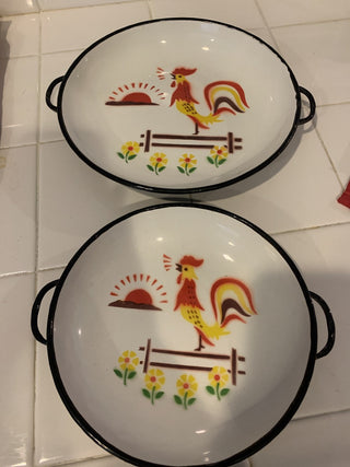 Jd-Rare Graniteware enamel 2 pc Rooster set MTS