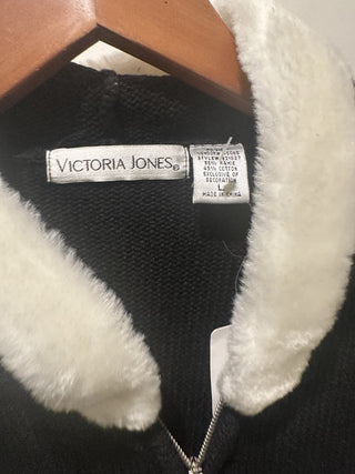 Victoria Jones Christmas holiday snowflakes and snow globe zip-up embroidery and sequin hooded cardigan sweater zip-up size Large #62 VV MTS|134310