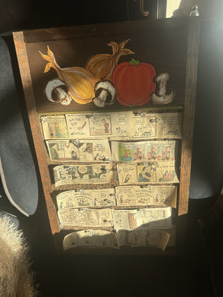 Kitchen Cork board with old comics #62 VV MTS