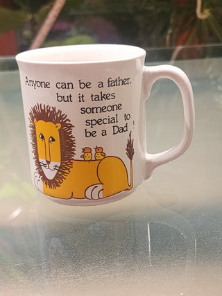 Vtg Mug Lion Anyone can be a Father RSV|71570