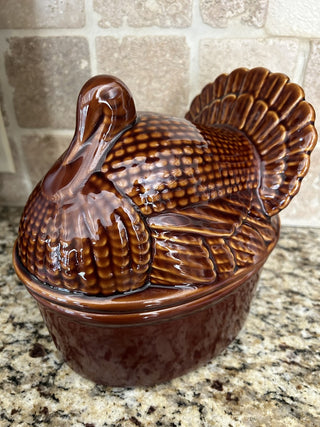 Covered Dish, Brown Turkey     MTS|30674