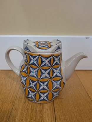 RF Royal Hand Painted Owl Teapot