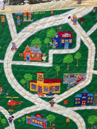 “Teddy Bear Town" playmat quilt