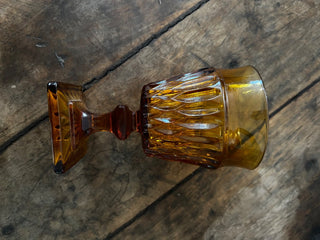 Amber Glass square base|134220