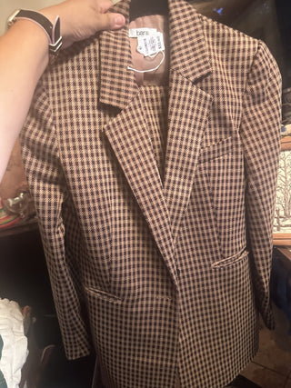 bar III Plaid brown pattern Medium #63 VV MTS|114619