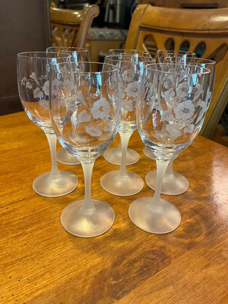 Vintage Avon 24% Lead Crystal Etched Hummingbird White Wine Glass RSV