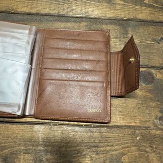 Vintage Buxton Heiress Cowhide Wallet MTS|130416