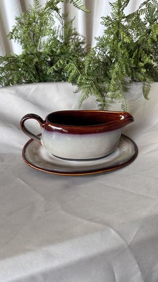 Vintage Nova Brown Gravy Boat and Plate (LZD - RSV)|80760