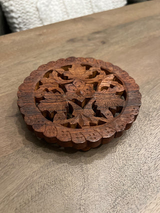 Carved wood trivet stand|53296