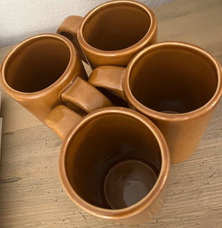 SET OF 4 TALL POTTERY BARN MUGS BEAUTUFUL BROWN GLAZE LOVELY FOR FALL EXCELLENT CONDITION. NO CRACKS OR CHIPS (KJS) RCD|116042