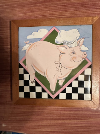 1981 Chef Pig Wood Framed Ceramic Tile / Trivet wall hanging Pig Pelzman design #63 VV MTS