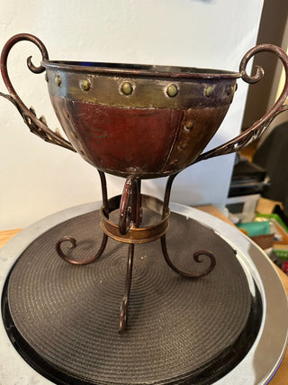 Urn Metal Pedestal MTS