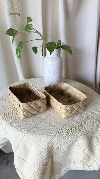 Grass Leaf Basket Set of 2