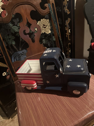 Metal Patriotic Truck #62 VV MTS