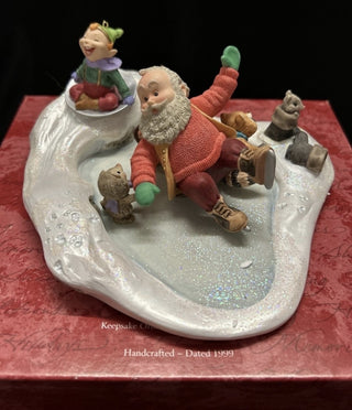 Hallmark North Pole Pond Keepsake Ornament & Display Studio Edition NIB 1999 #62 VV MTS|131290