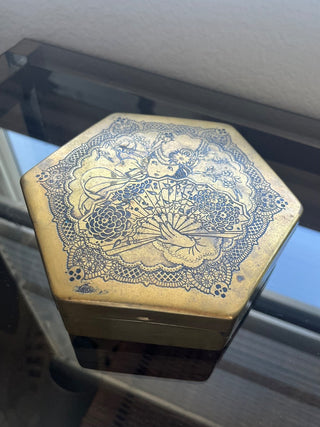 1920s Artstyle chocolate tin box RSV|80875