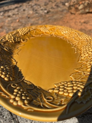 AS IS KW 15.25” Bordallo Pinheiro Oval Serving Platter Grape Amber (gold/yellow)
