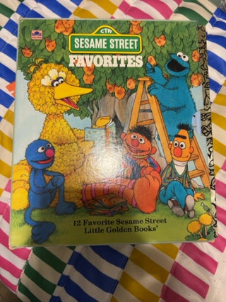 JP VINTAGE LOT OF 12 SESAME STREET LITTLE GOLDEN BOOKS  1990