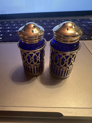 Vintage silver plated & cobalt Blue Glass salt and pepper shakers #62 VV MTS