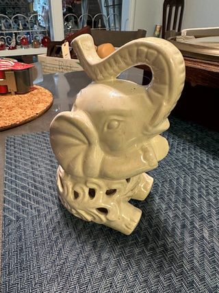 Elephant White Sitting|44741