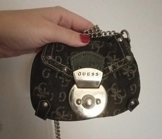 #62 VV Guess Handbag MTS