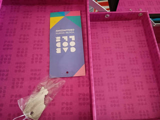 Travel Case w/ lock & Key