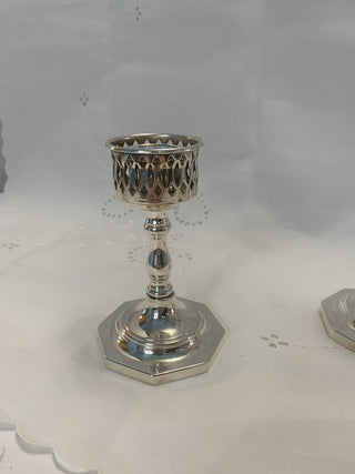 Vintage Candlestick RSV