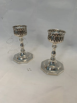 Vintage Candlestick RSV