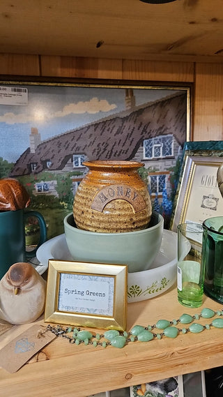Studio Pottery - Ceramic Honey  Jar (BRI) - MTS|100401