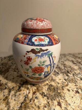 Vintage Ginger Jar    MTS