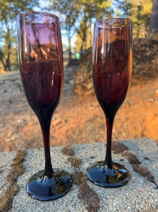 JP SET OF 2 vintage amethyst-tinted fluted champagne glasses