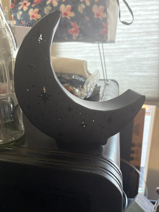 Starry Moon Lamp. black metal w/red lights, battery operated RCD|109211