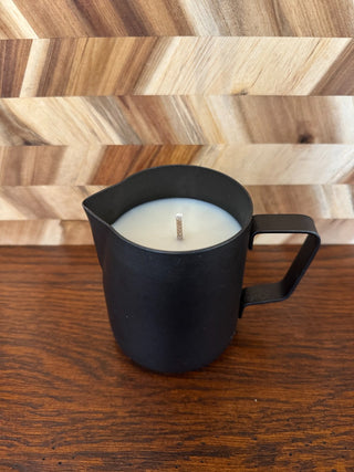 CANDLE IN BLACK CREAMER SCENT BRANDIE PEAR|107380