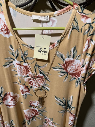 New with Tags Women's Size 1X Floral Dress with Necklace RCD|119364