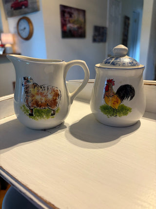 Farmhouse Creamer and Sugar