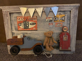 Gas station bearscape