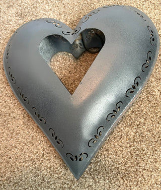metal heart with space for votive candle RSV|86867