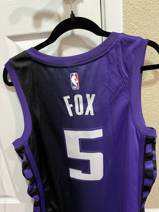 NEW Men's Sz Small King's Fox Jersey #5 Nike Authentic NBA Apparel RCD|117317