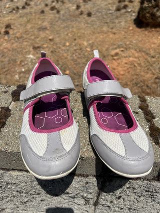 12F Vionic Allie Mary Jane Sneakers Size 9.5 RSV|82808
