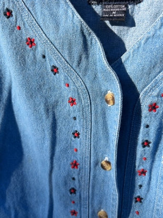 JP Vintage Solutions Denim Embroidered V-Neck Size M